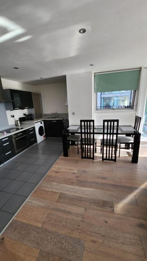 Luxury 2 Bed Apartment Excel London Exterior foto